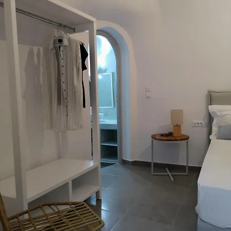 Santorini Caves Apartamento *