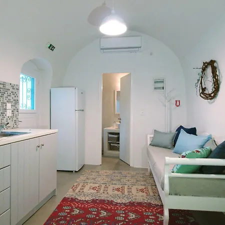 Santorini Caves Apartamento *