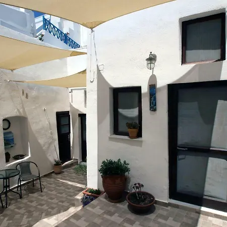 Santorini Caves * 梅萨雷亚